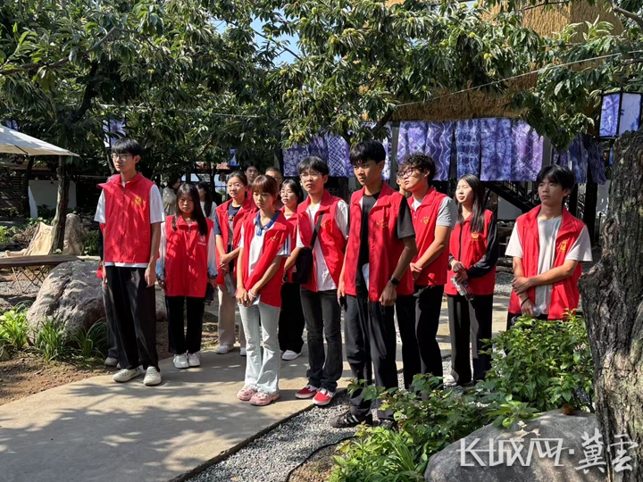 图为活动现场  史程中 摄.jpg