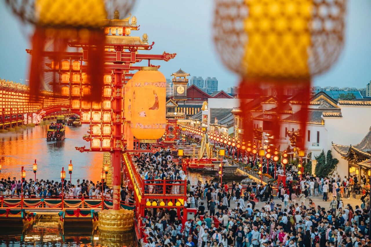 13万人次！河头老街单日接待游客量创历史最高纪录！