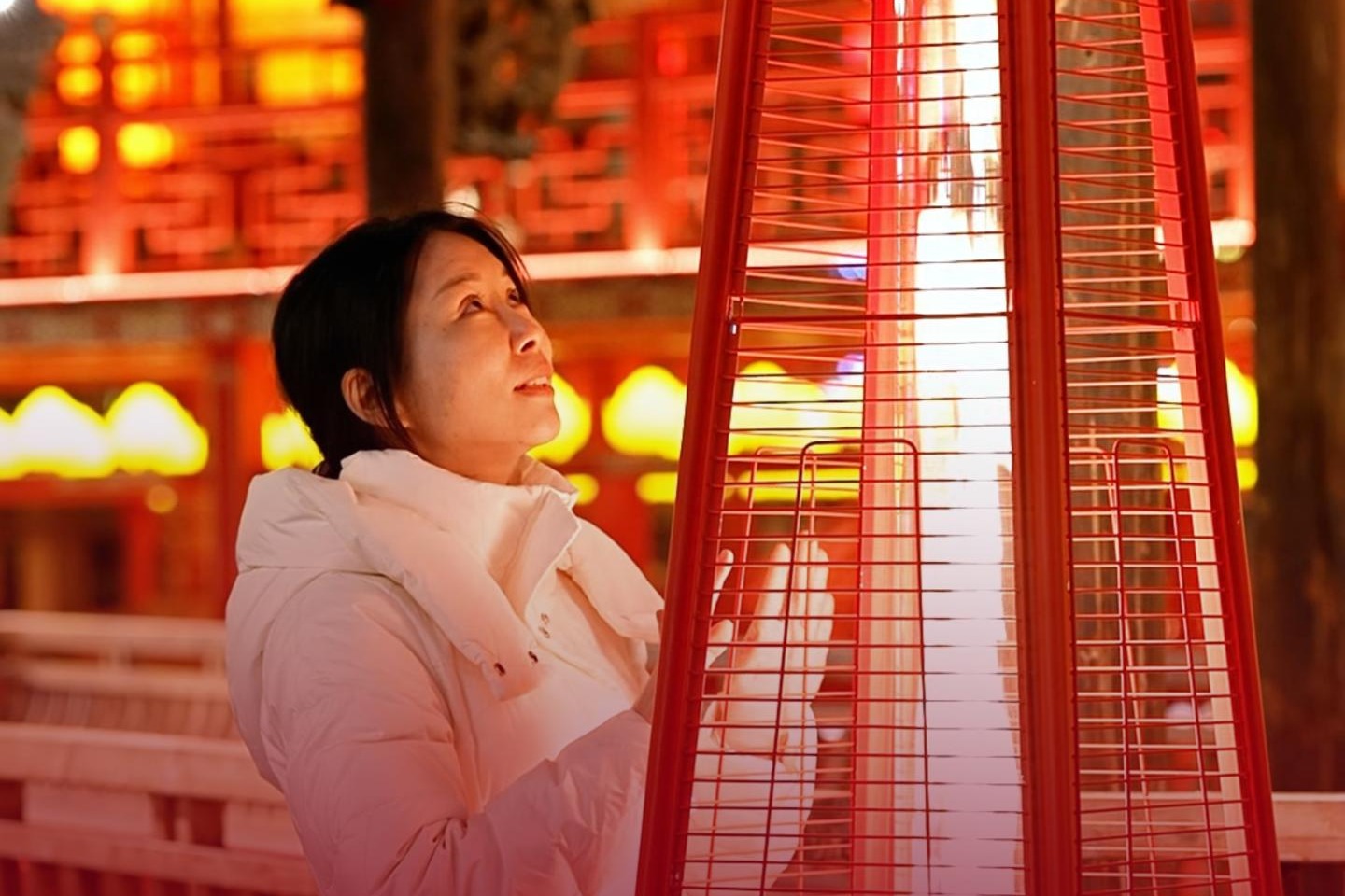 唐山温暖上新！208台暖炉亮相河头老街景区